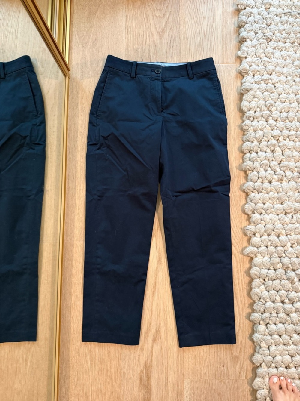 Aritzia Navy Straight-Leg Trousers - Tailored Chino Style